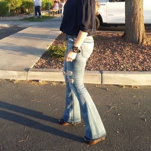 AE  low raise distressed jeans size 2